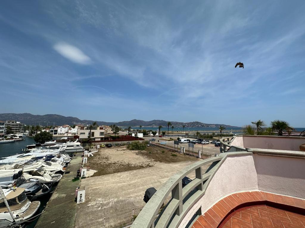 Cargols De Mar Empuriabrava